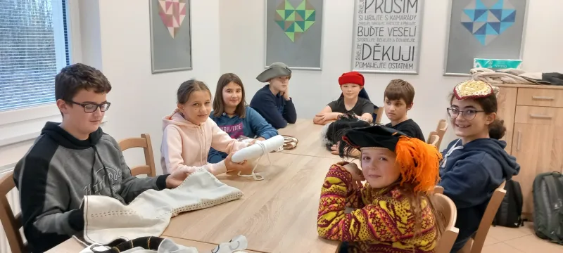 29. 11. 2024 Mladý historik - Móda v historii