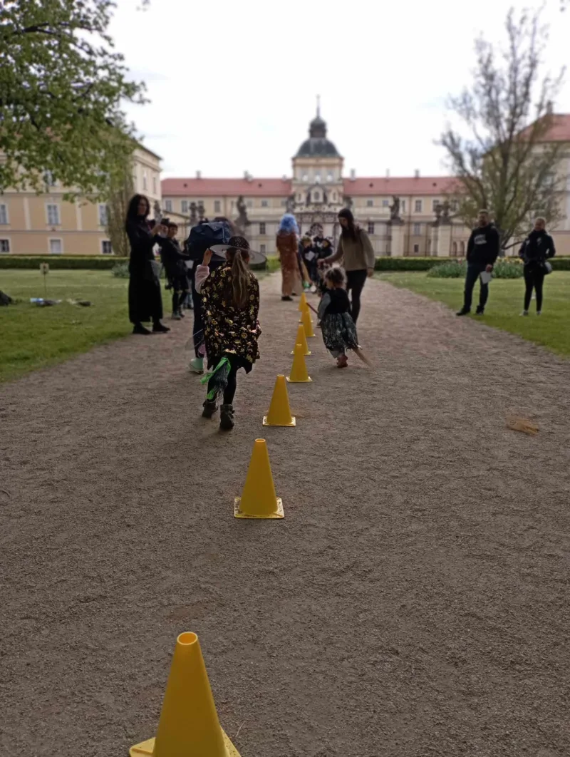 26. 4. 2024 Čarodky na zámku, Hořovice