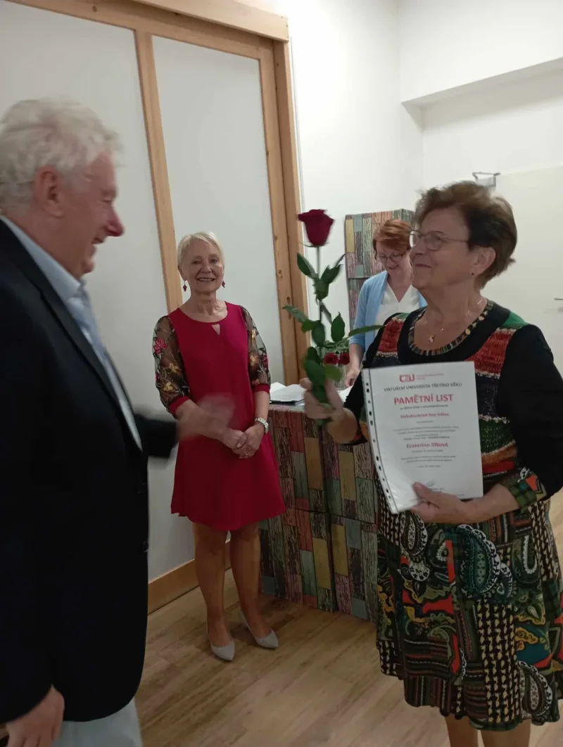 27. 5. 2024 Předávání osvědčení posluchačům VU3V